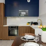 公寓 Stacja Wola With Parking By Renters
