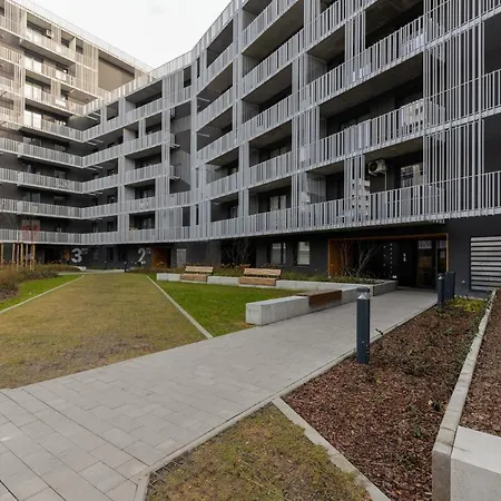 Stacja Wola With Parking By Renters * 华沙