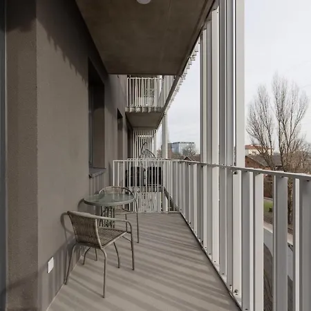 Apartment Stacja Wola With Parking By Renters *