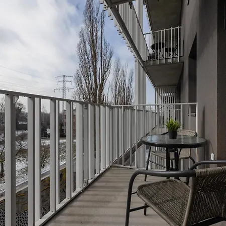 Stacja Wola With Parking By Renters Appartement