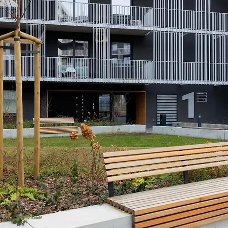 Stacja Wola With Parking By Renters