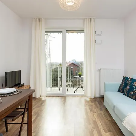 Apartment Stacja Wola With Parking By Renters Warsaw