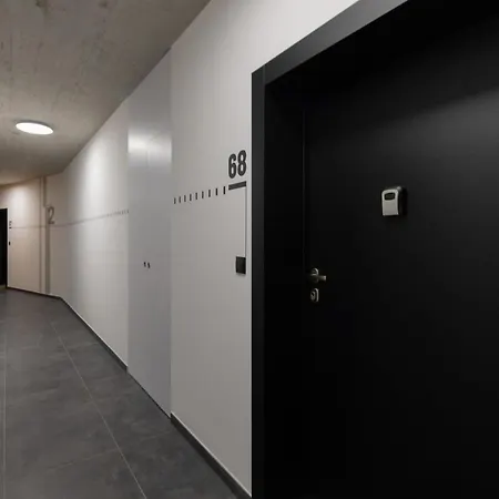 Apartment Stacja Wola With Parking By Renters