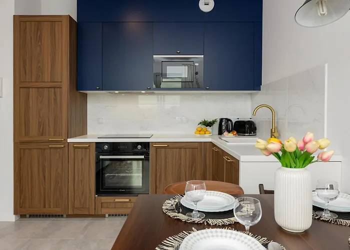 Apartment Stacja Wola With Parking By Renters