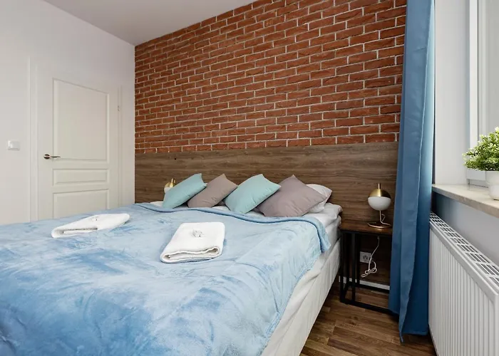 Apartment Stacja Wola With Parking By Renters