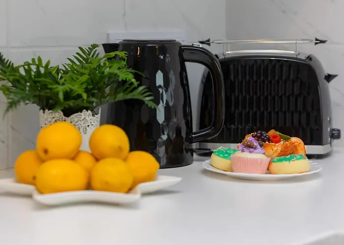 Stacja Wola With Parking By Renters Warsaw