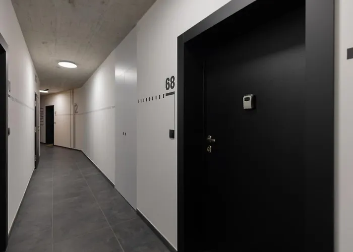 Apartment Stacja Wola With Parking By Renters