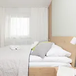 Stacja Wola With Parking By Renters