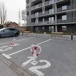 Stacja Wola With Parking By Renters ワルシャワ